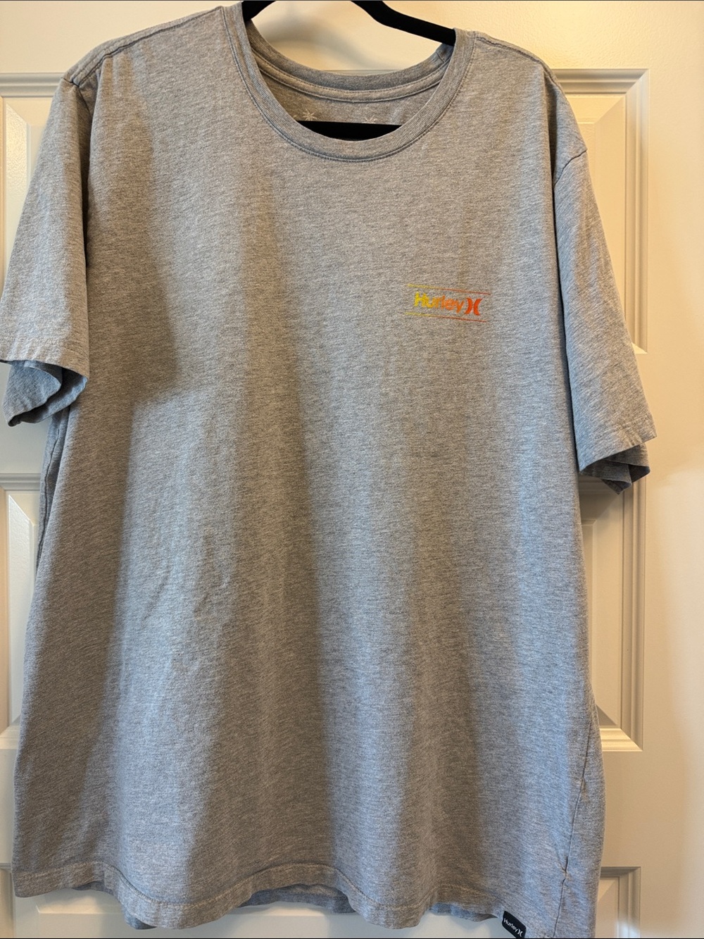 Hurley XL graphic tee